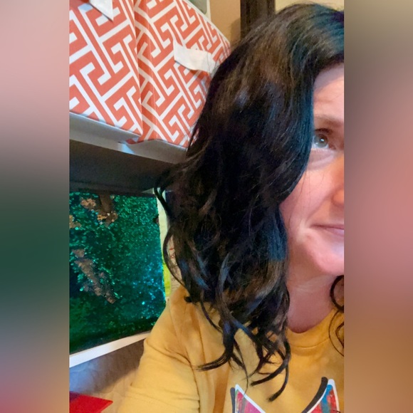 NWT black curly wig - Picture 7 of 8